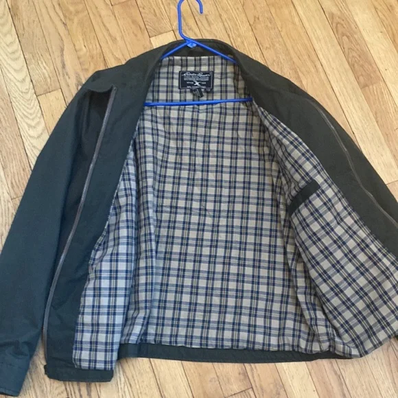 Eddie Bauer jacket - Picture 4 of 11